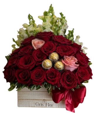 Canasta de 24 rosas